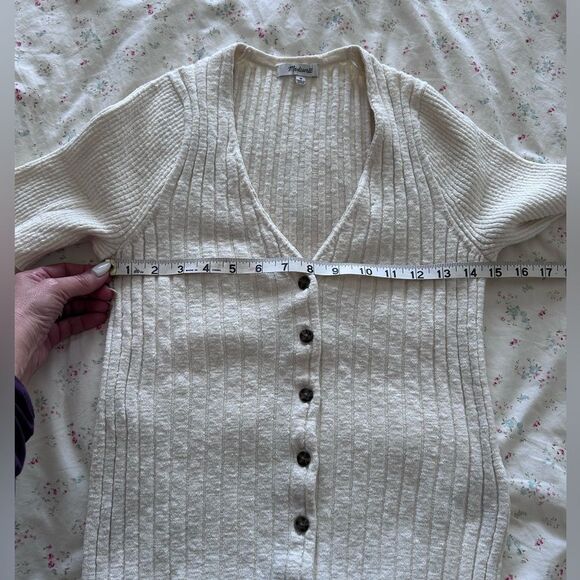 Madewell Glencrest Button-Front Sweater Tee in Oatmeal | Size M - Picture 4 of 6